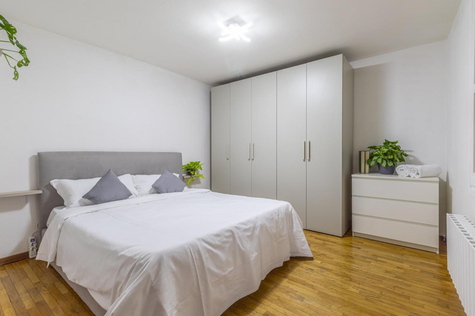 Ottonelli Street Stay- Wifi Fibra Free Tra Storchi & Centro Storico Modena Exterior foto
